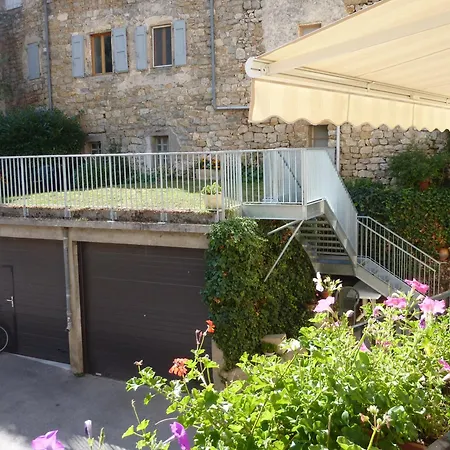 La Maison De Jeanne, 10 Pers à 7km De Millau *